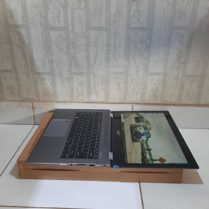 Laptop 2 in 1 ACER SPIN 5 Series SP513-52N COR I7-8500U TABLET TOUCH RAM 8/SSD 512Gb WINDOWS 10