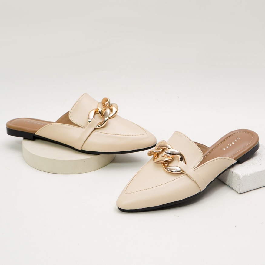 LAPEPA YUK - AMORA Sepatu Sandal Wanita Slip On Mules Size 36 - 40 Casual Sendal Slop Teplek Flat Ujung Lancip Tertutup Anti Licin Warna Hitam Black Tan Brown Cokelat Selop Premium 37 38 39 Perempuan Kekinian Terbaru Shoes ORI Original Mall Official Store