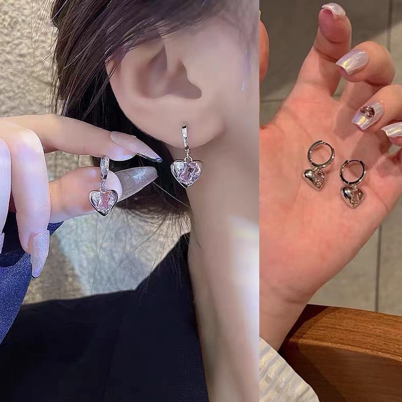 Anting Zircon Bentuk Hati Warna Pink