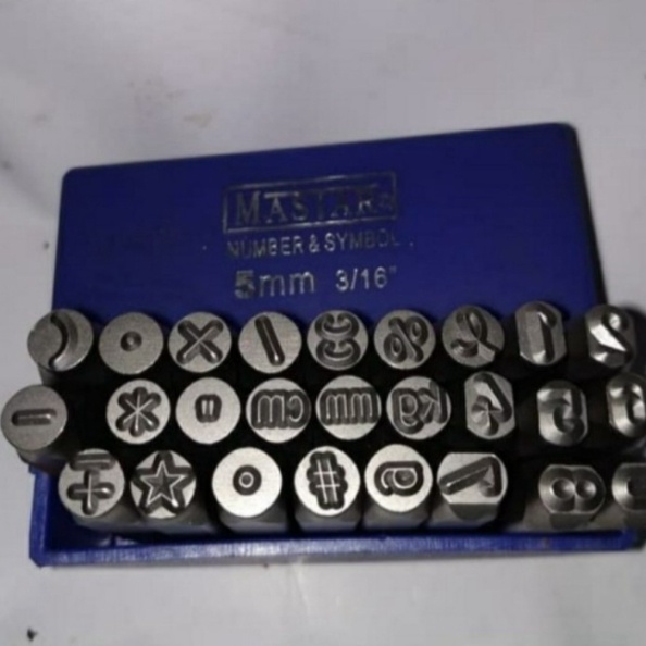 

Dijual perkakas GJT MASTAR stamp punch angka dan simbol ketok size 7mm ger Limited