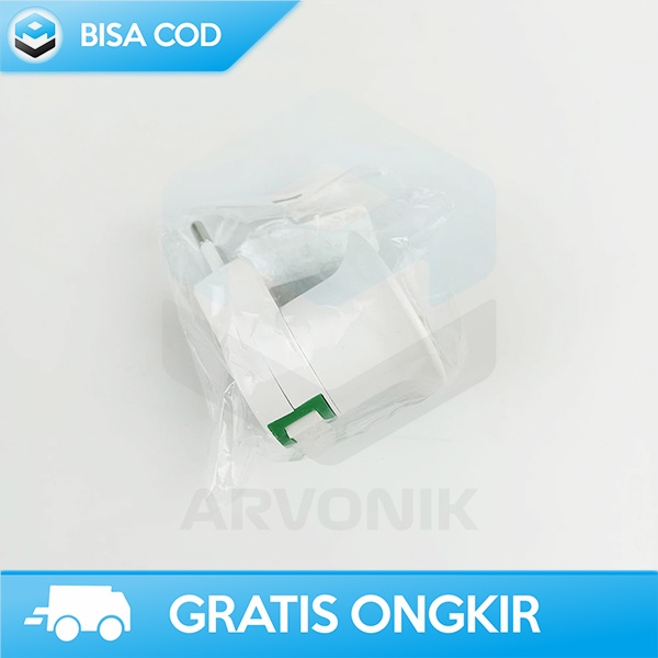 FITTING BOHLAM COLOK E27 DENGAN SAKLAR ON-OFF EU PLUG 250 VOLT 6 AMPER