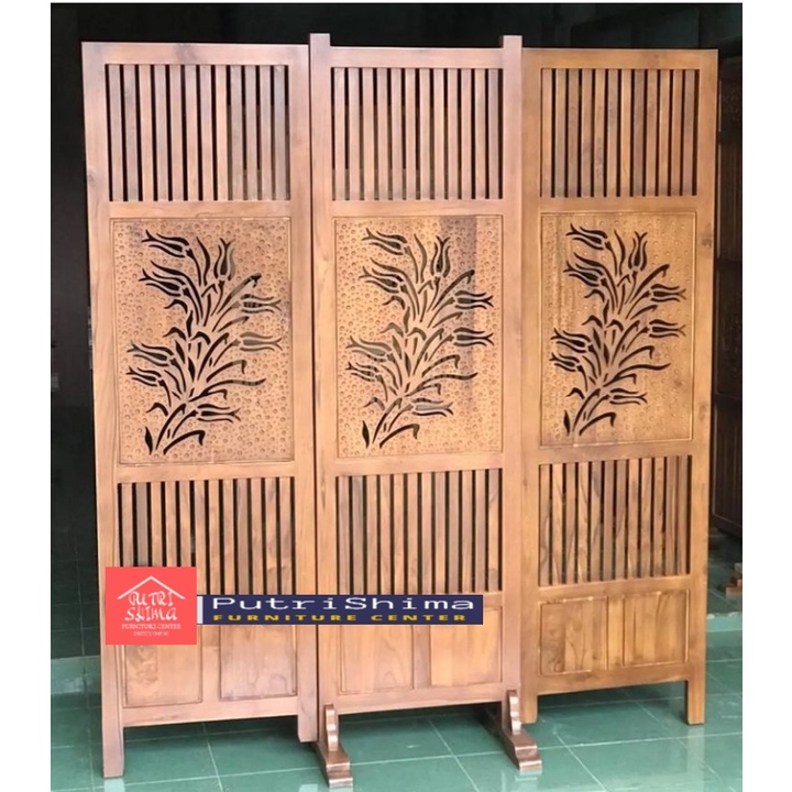 Sketsel Kayu Jati Penyekat Ruangan