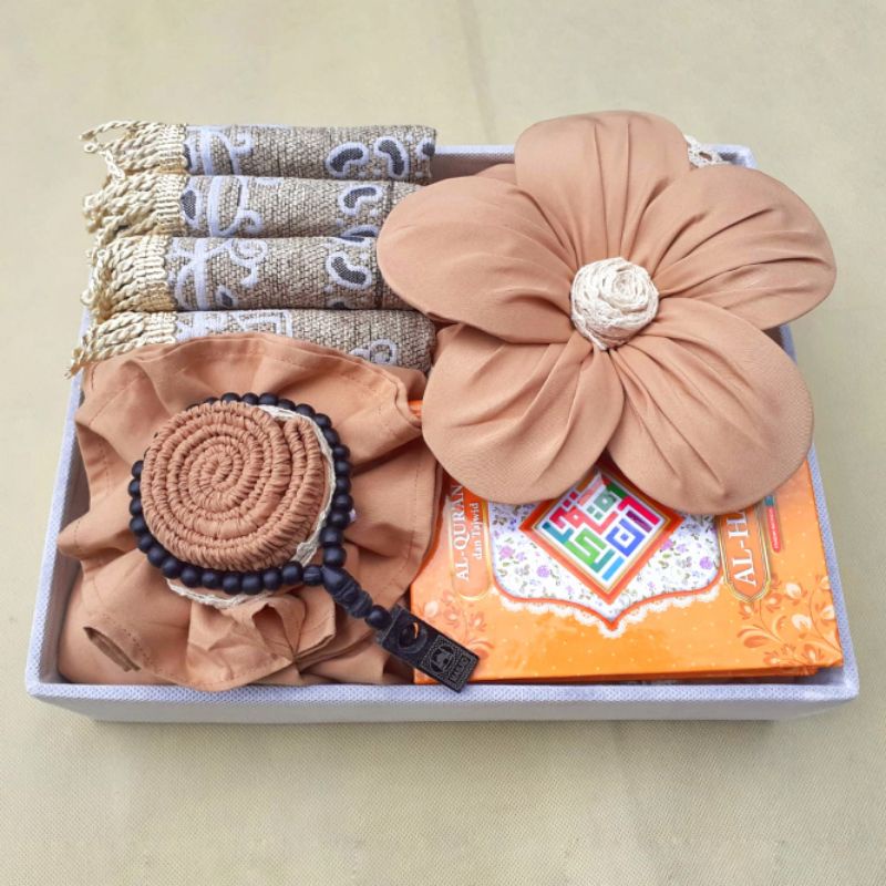 Mahar Pernikahan Seperangkat Alat Sholat Mukena Bahan Katun Adem Sajadah Tebal | Hampers Mukena | Ma