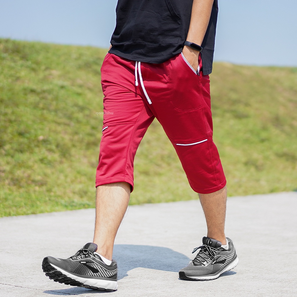Celana Training/ Celana Olahraga Pria/ Celana Pendek Qomishu OSAMU