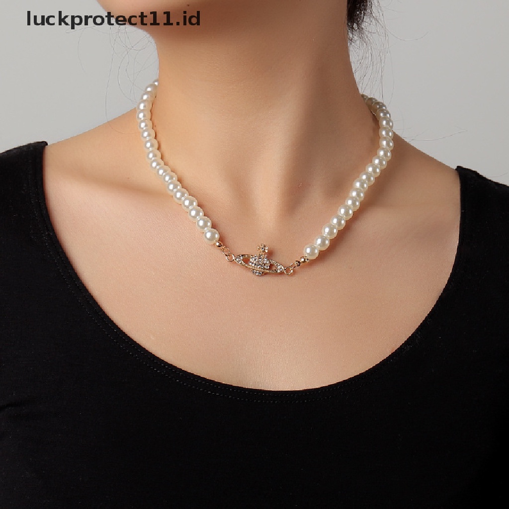 Kalung Choker Liontin Planet Aksen Mutiara Imitasi Untuk Wanita