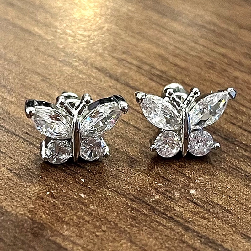 Fancyqube Anting Stud Desain Kupu-Kupu Warna Emas Silver Untuk Wanita