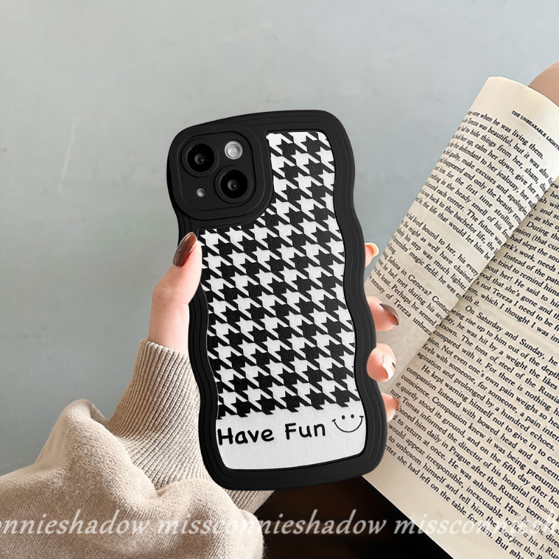 Soft Case TPU Hitam Desain Houndstooth Untuk iPhone 6 6s 7 8 Plus 11 Pro Max XR 12 13 14 Pro Max 14 Plus X XS Max SE 2020