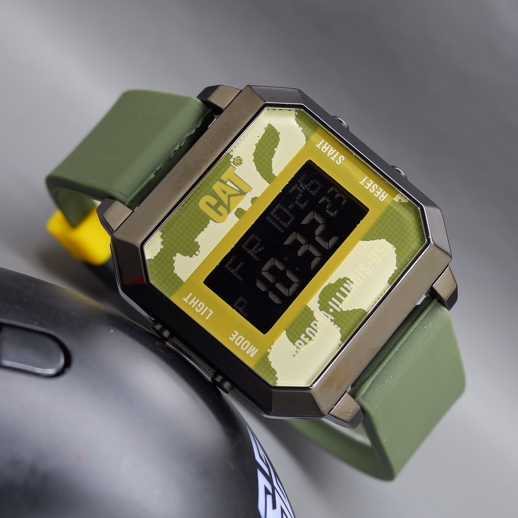 Jam Tangan Pria Caterpillar Rubber Digital
