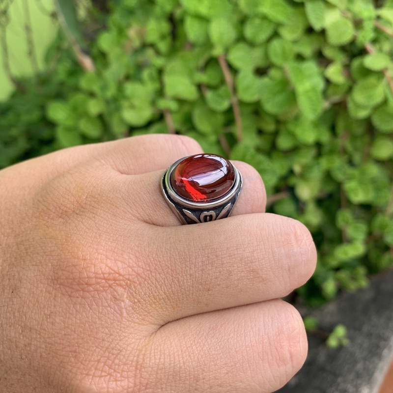 Cincin Pria Batu Red Garnet Giwang Ring Titanium Motif Retro