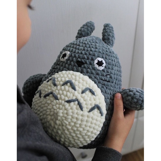 Amigurumi - Totoro crochet plush / boneka rajut totoro besar