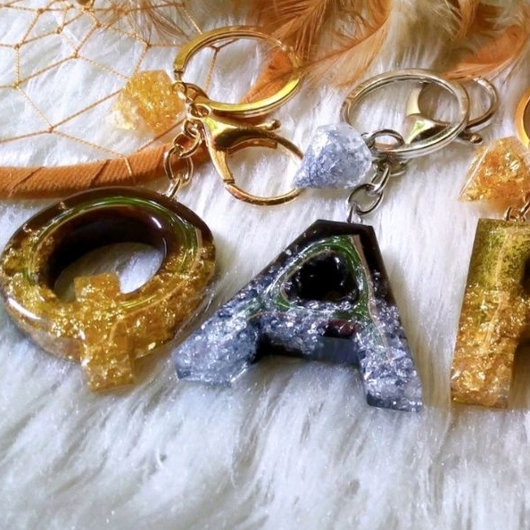 Gantungan Kunci Resin Alphabet Inisial Nama Huruf Custom Resin Keychain Hiasan Flakes