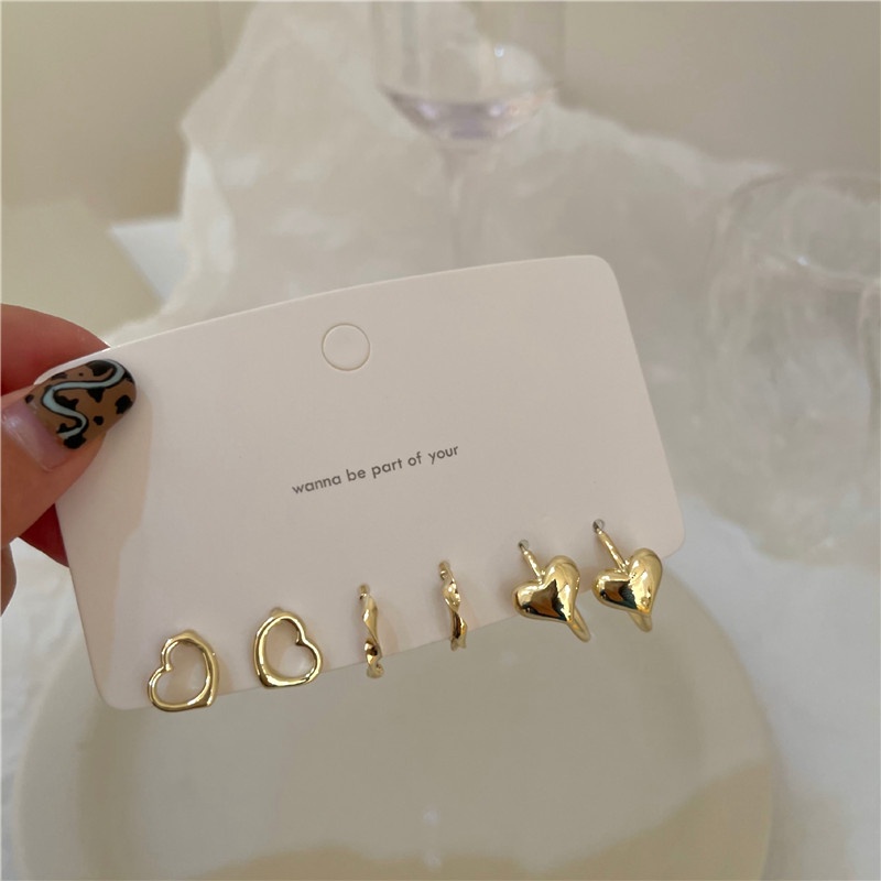 AY(CN) 3 Pasang / Set Anting Stud Bentuk Hati Hollow Warna Emas Silver Gaya Korea Untuk Wanita