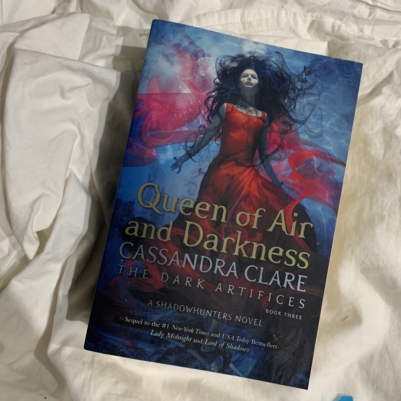 queen of air and darkness