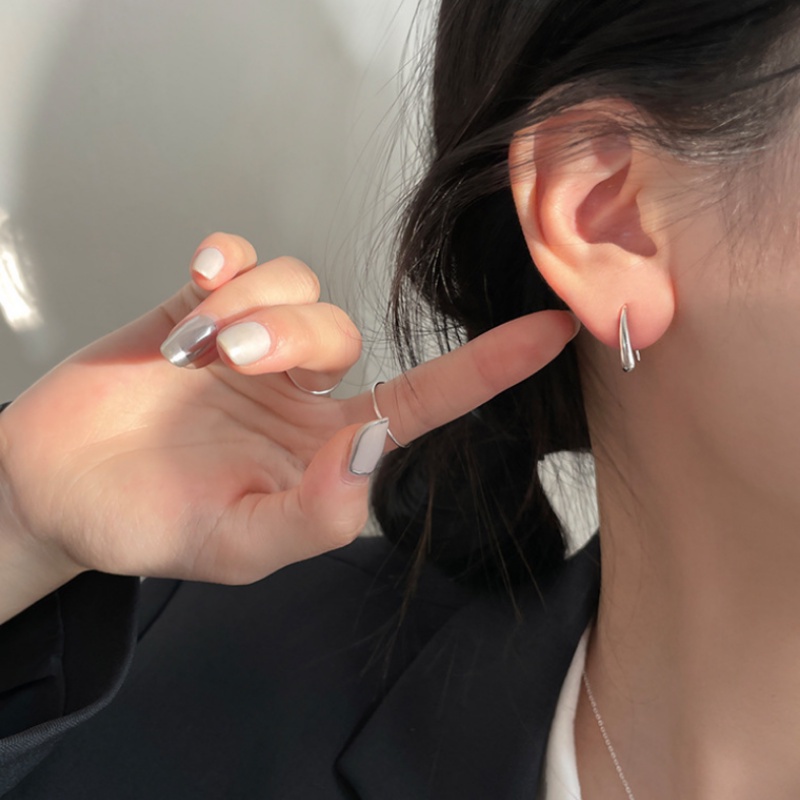 Roselife Anting Kait Gantung Bentuk Tetesan Air Warna Silver Glossy Untuk Wanita