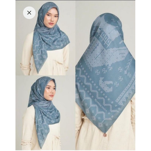 Dongson Scarf Ria Miranda New