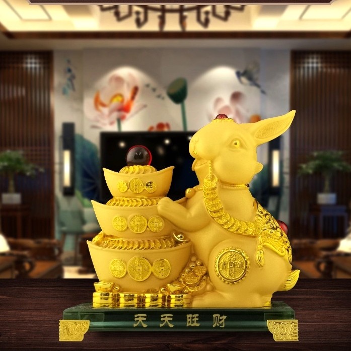 

Patung Kelinci Emas Imlek 2023 Tatakan KACA Souvenir Sincia Kado Imlek - YENPAO SUSUN 3, KACA S - PN 783
