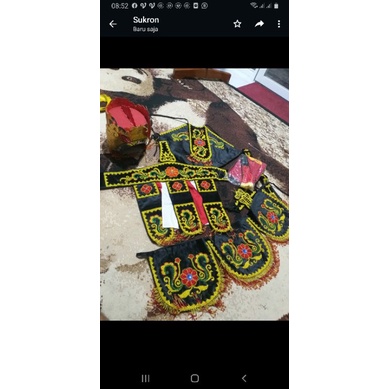 basahan gandrung atau baju gandrung