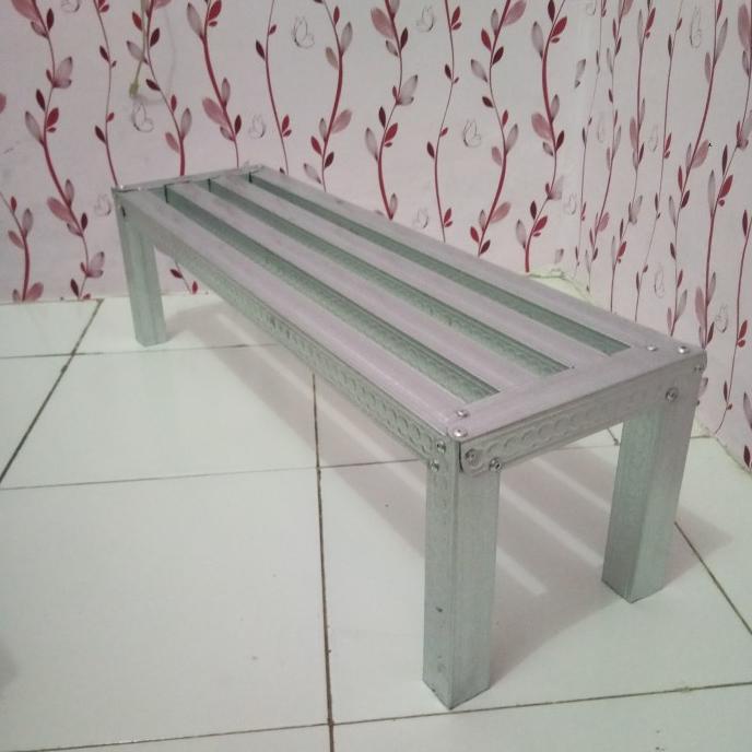 RAK POT TANAMAN BAJA RINGAN