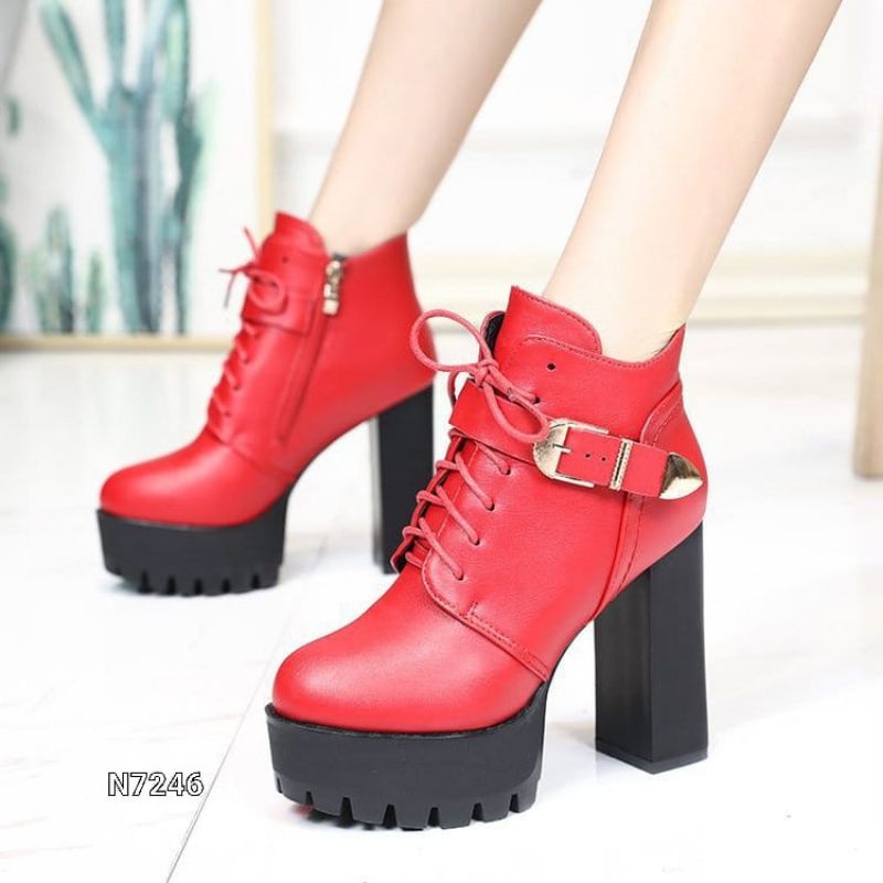 Ada warna putih ya guys..Boots High Block Canveda Korea shoes N7246