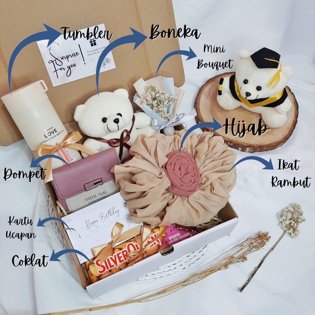 Hampers Hijab / Kado Ulang Tahun Cewek / Hadiah Cewek Muslimah / Gift Box Cewek (Wisuda, Anniversary, Congratulation)