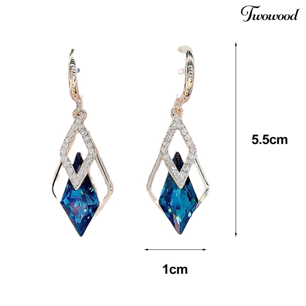 Anting Menjuntai Bentuk Geometrik Bahan Alloy Anti Oksidasi Untuk Hadiah Ulang Tahun Wanita