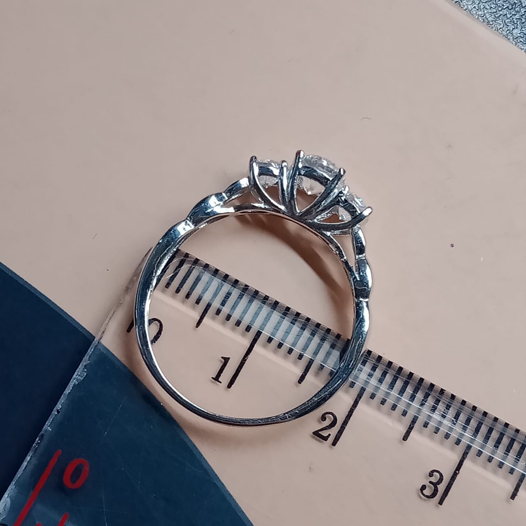 Cincin emas 17K - 2.1 gr kadar 750 - 4012