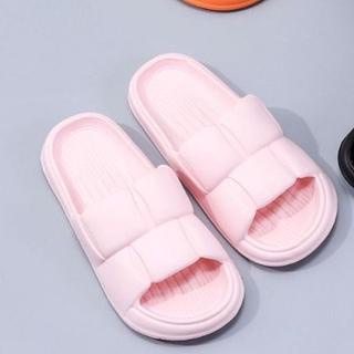 Sandal Bantal Gosome