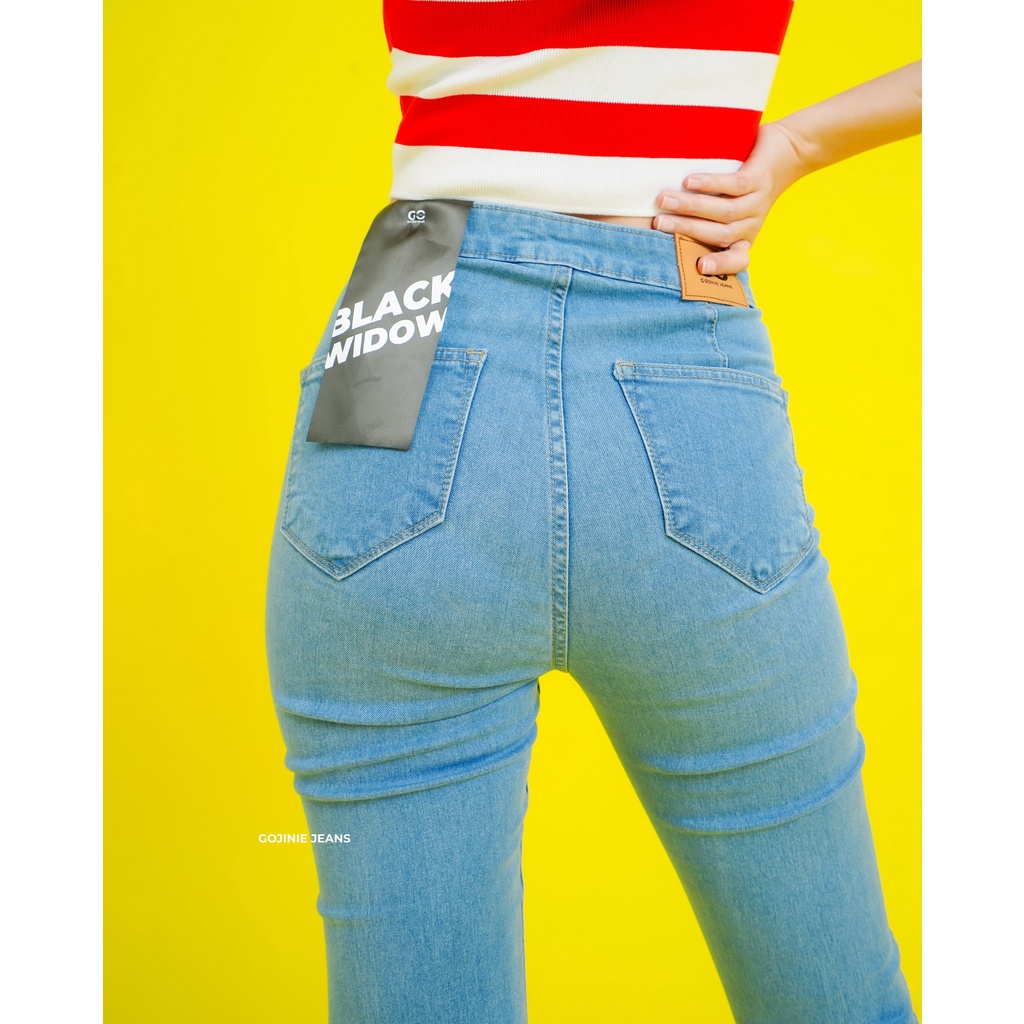 GOJINIEJEANS - Highwaist Tulang Kaki Slit Depan - 4835 - BLACK WIDOW