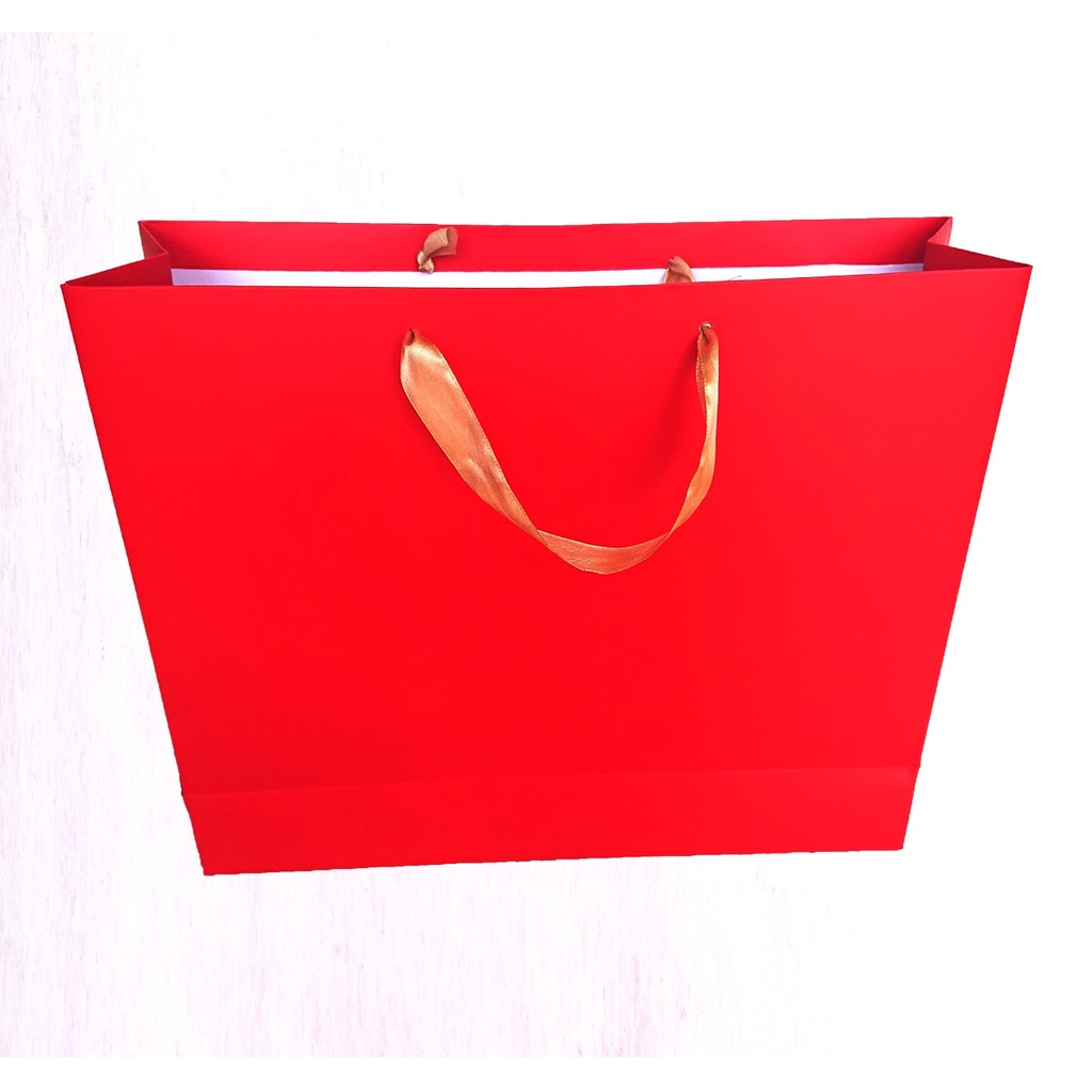 

Paperbag Merah Doff / Gift Bag / Tas Kado Uk. 36 x 30 x 10 cm