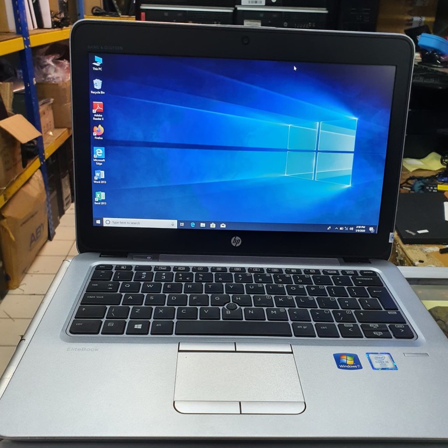 Hp Elitebook 820 G3 Core i5 Gen 6Th Ram 8gb/SSD 256gb Layar 13.5 inchi slim