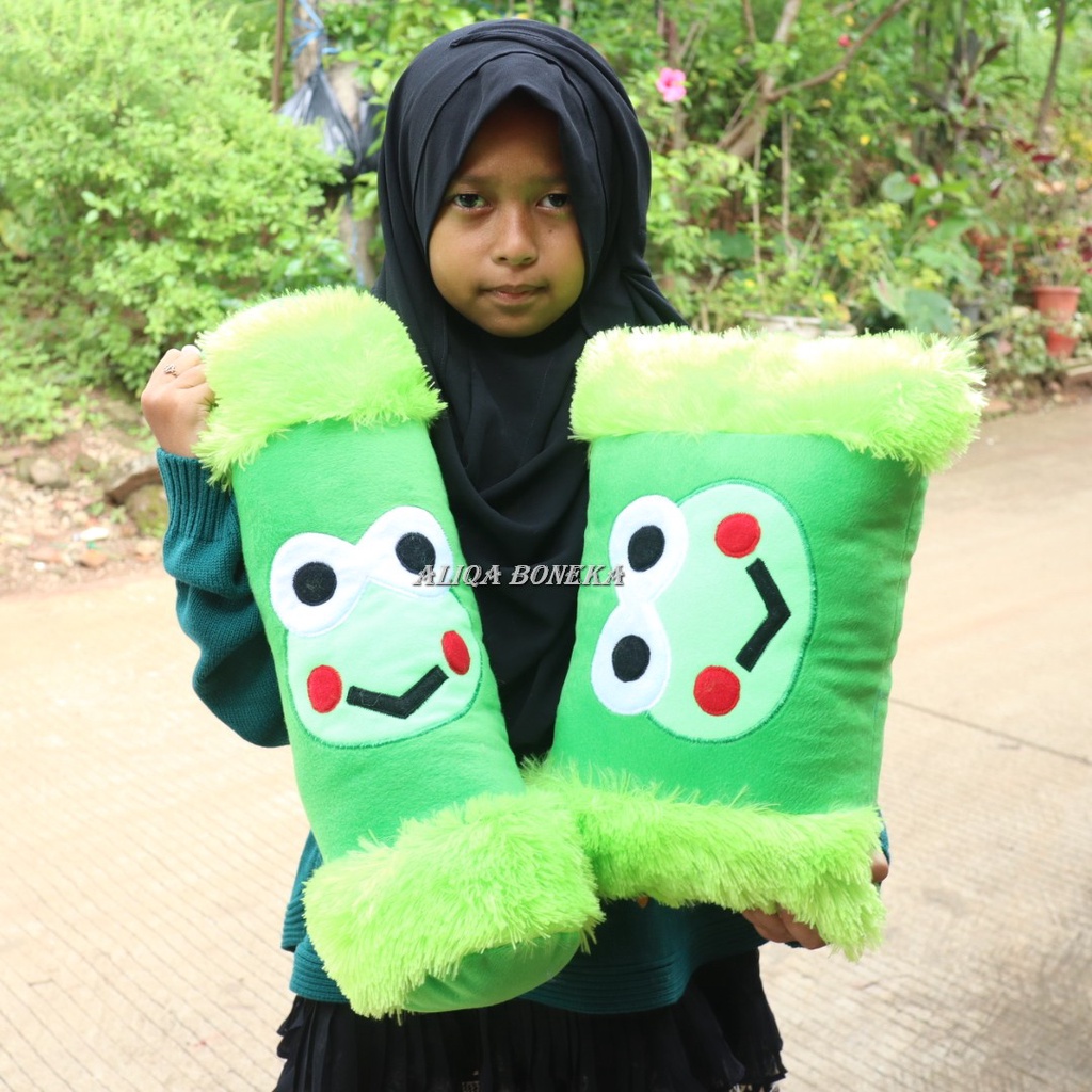 SET BANTAL GULING ANAK KARAKTER BONEKA DORAEMON,KITTY,KEROPI