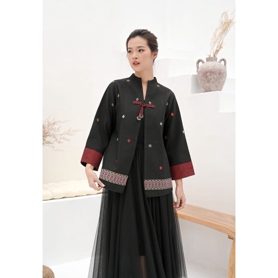 TENUN_GAYA Blazer tenun wanita motif Toraja baju tenun jepara fashion wanita atasan wanita Outer ten