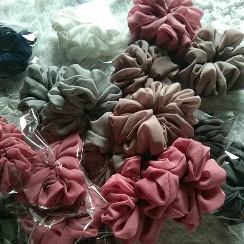 Scrunchie ikat rambut polos