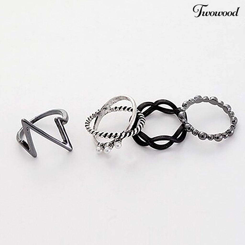 4pcs / Set Cincin Tidak Karat Tahan Lama 4 in 1 Gaya Punk Untuk Wanita