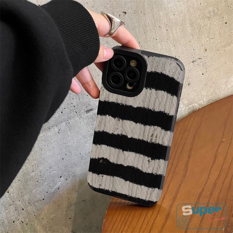 Soft Case Bahan Kulit Tekstur Garis Hitam Putih Gaya Retro Untuk iPhone XR 11 14 13 12 Pro Max X XS Max 7 8 Plus