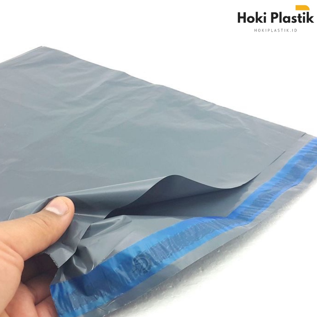 POLYMAILER 17x30cm (ISI 50pcs) WARNA PUTIH SILVER HITAM PLASTIK PACKING OLSHOP LEM PLASTIC AMPLOP KEMASAN BAJU CELANA ASESORIS HIJAB MOTIF POLOS CUSTOM SABLON PREMIUM GLOSSY TEBAL BESAR KECIL KANTONG WADAH KRESEK PRINT HD HDPE LDPE ANEKA MURAH