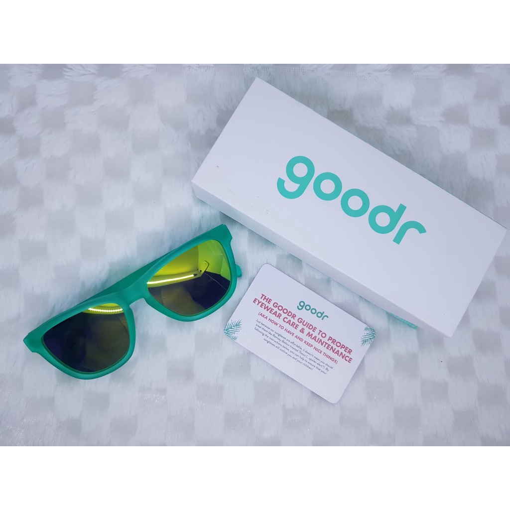 GOODR SUNGLASSES NESSY’S MIDNIGHT ORGY Kaca Mata Olahraga Pria Wanita