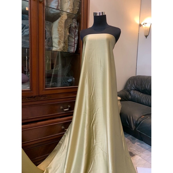 Bahan Kain Satin Silk Maxmara Lux Mewah Original 100% Puring Kebaya Dress Bridesmaid Warna Hijau Green Olive