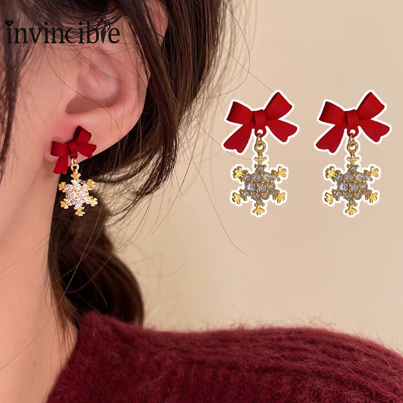 Anting Tusuk Gantung Desain Snowflake Hias Kristal / Berlian Gaya Mewah / Elegan Untuk Wanita