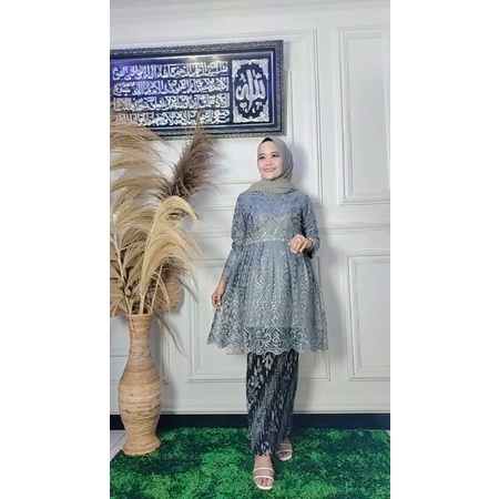 SET KEBAYA TUNIK TILLE MALAKA PAYET MUTIARA| KEBAYA PESTA| KEBAYA| SET KEBAYA WISUDA| KEBAYA MODERN| KEBAYA BRUKAT| SET TUNIK| STELAN KEBAYA LAMARAN| KEBAYA MUTIARA