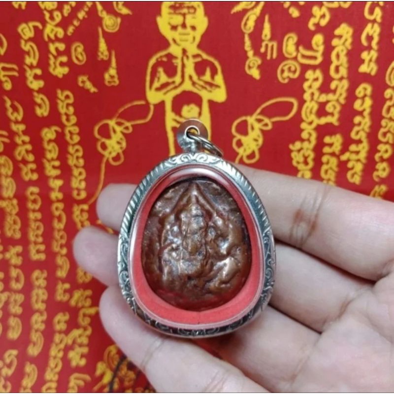 Leklai Suriyan Racha Lp Somporn Blessed Ganesha Natural Cave Thai