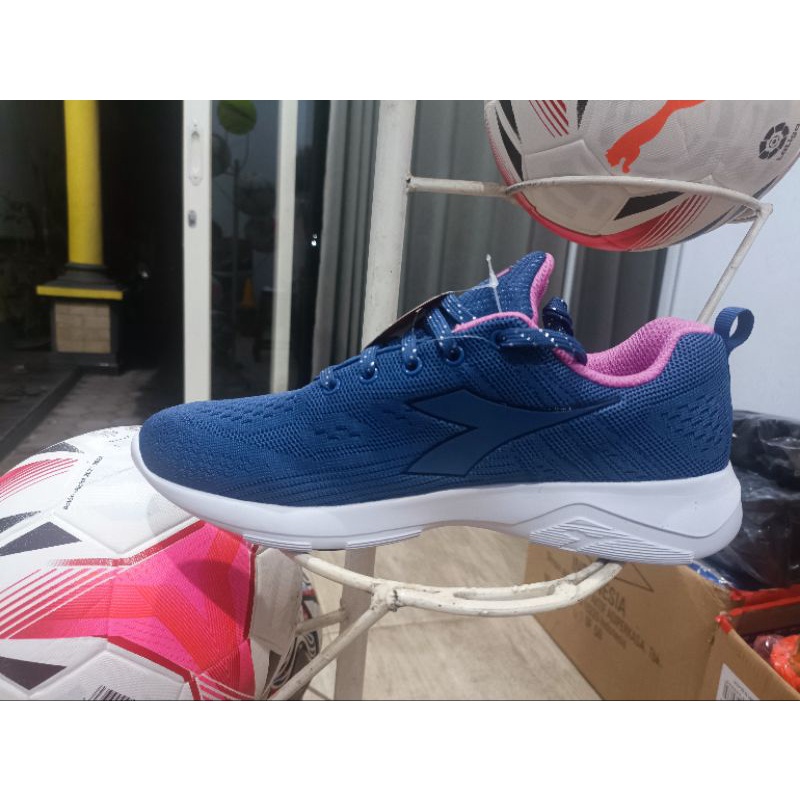 DIADORA X RUN LIGHT 6 W TRUE NAVY