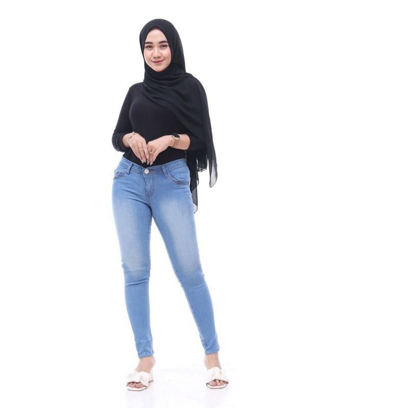 Celana Skinny Jeans Wanita Polos size 27-34 Terlaris