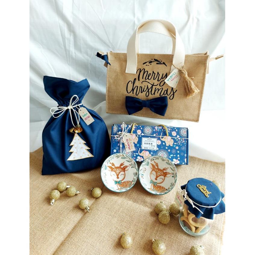 

PRODUK- CHRISTMAS HAMPERS / PARCEL NATAL .