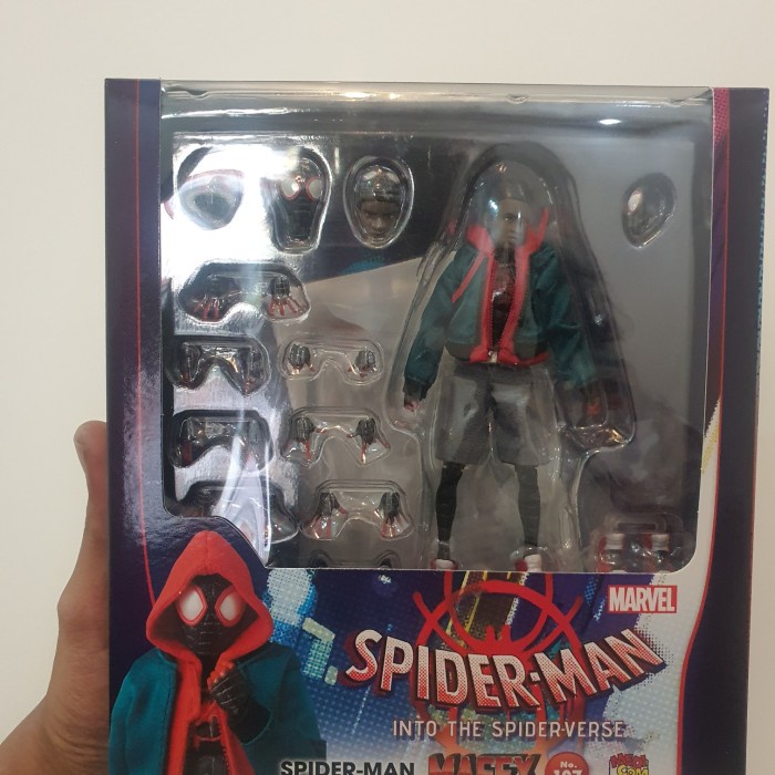 Mafex 107 Spiderman Spider Man Miles Morales Into The Spider Verse