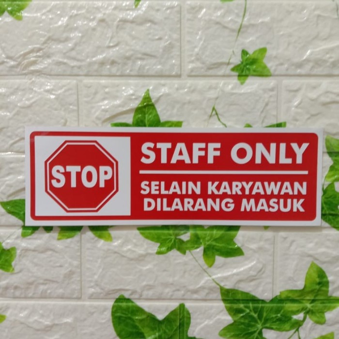 

Sticker Staff Only Uk 10X30Cm