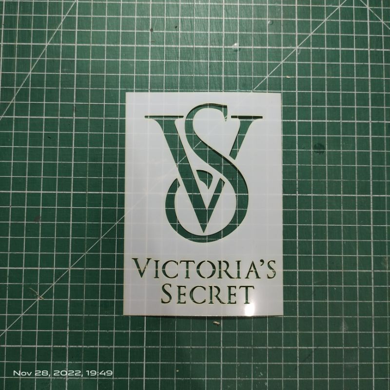 

Stencil Air Brush Fashion Logo ukuran A6