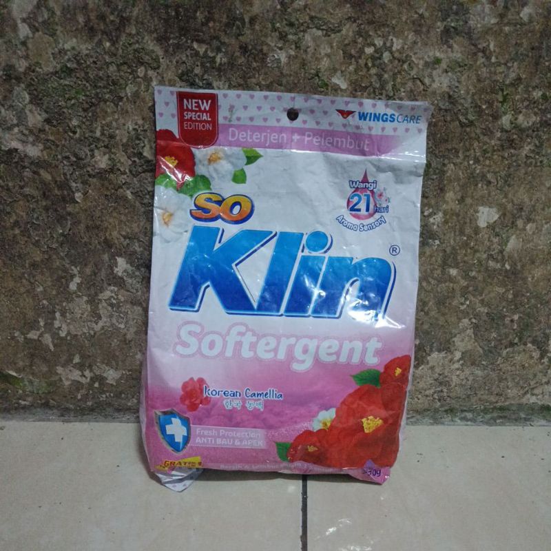 Detergen Bubuk Soklin Softergent 770gr