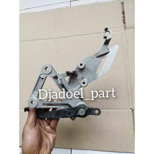 Footstep Step Postep Kanan CBR 15 R CBU Thailand Cbr150 R Thailand Original