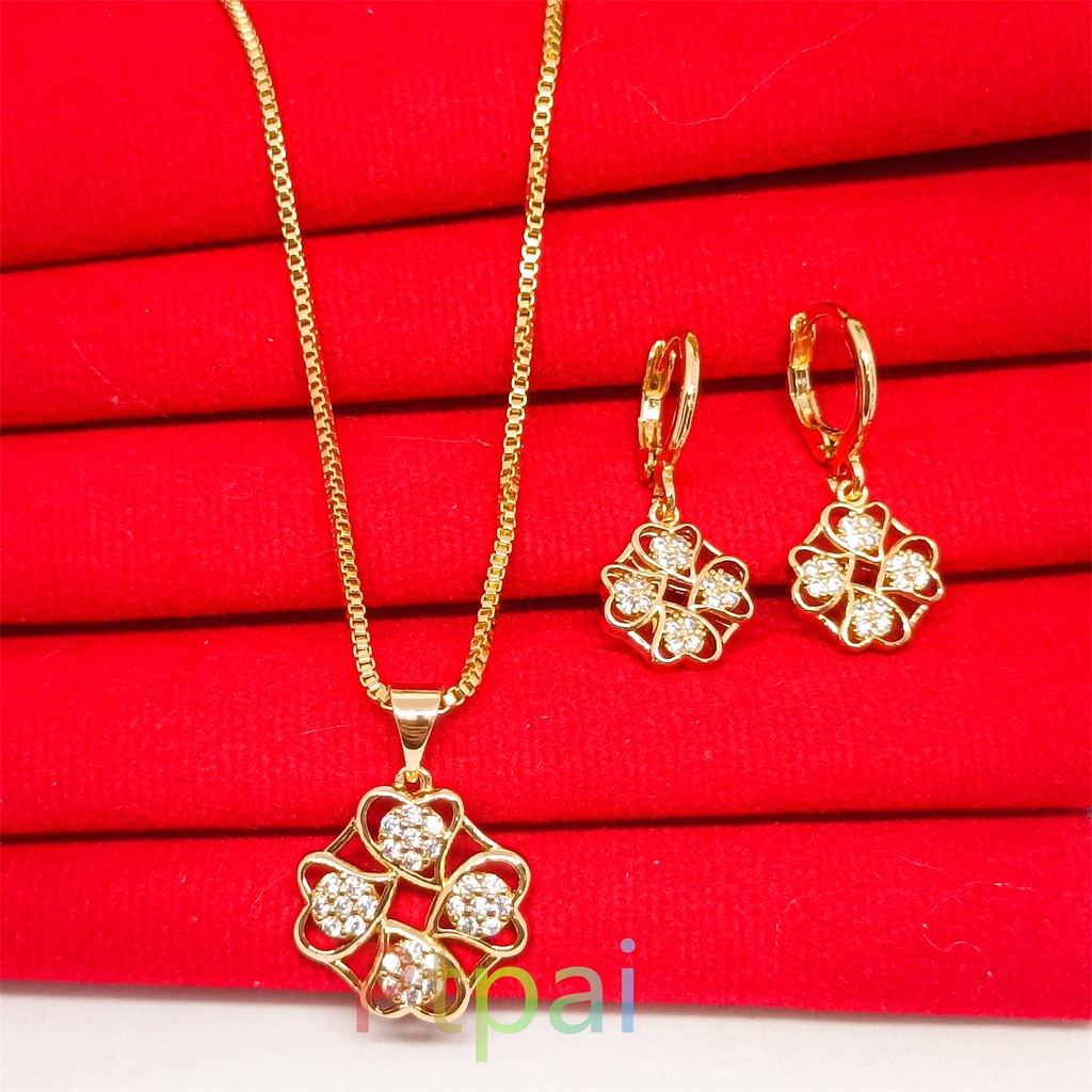 Set kalung Titaniun dan anting wanita, hadiah kelas atas untuk pacar Set Perhiasan Lapis Emas 24K